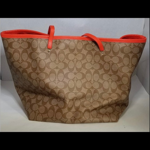 Coach Tote Bag - Picture 3 of 4
